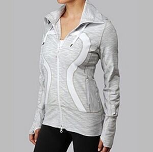 Lululemon Stride zip hooded jacket. Striped. Heathered grey and white. Size 2.
